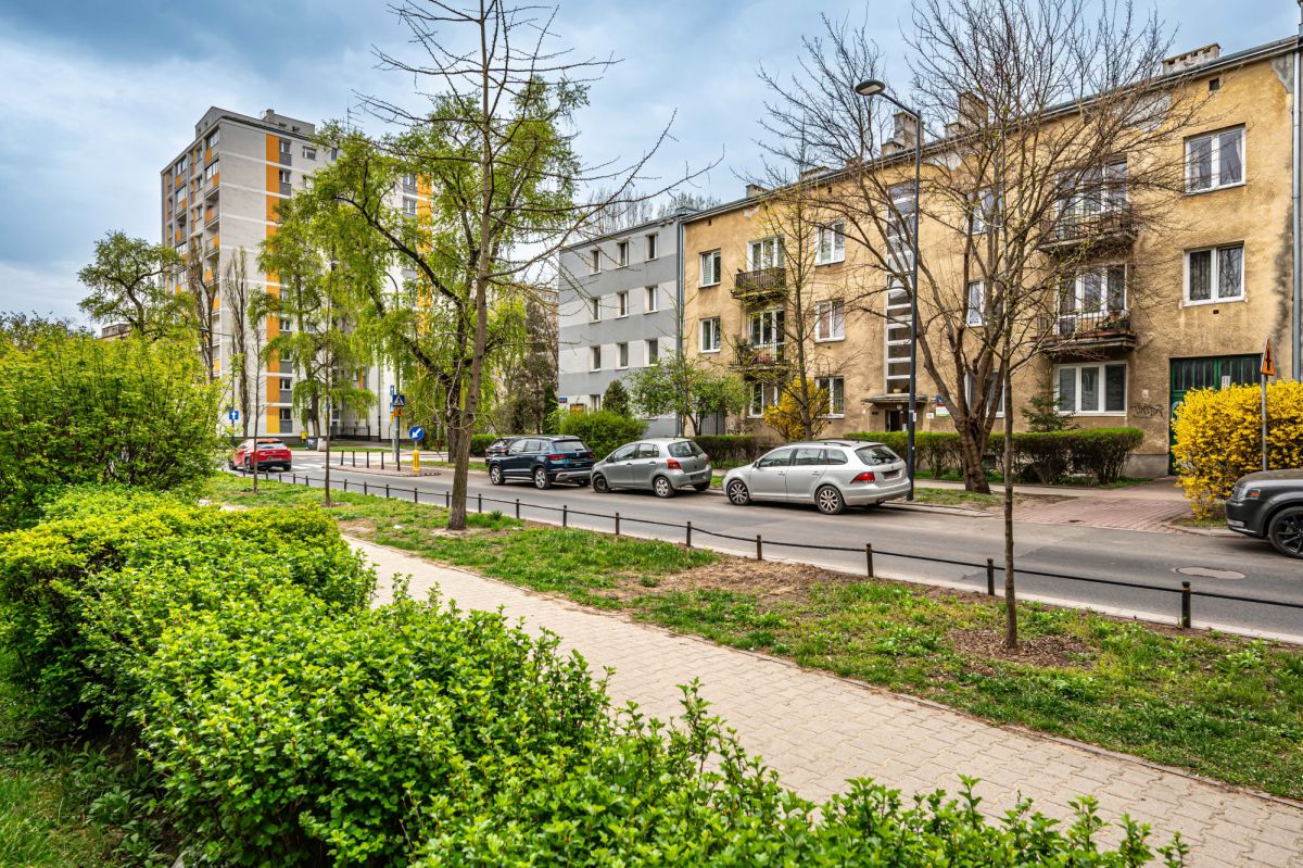 Kamienica – 2 pokoje po remoncie