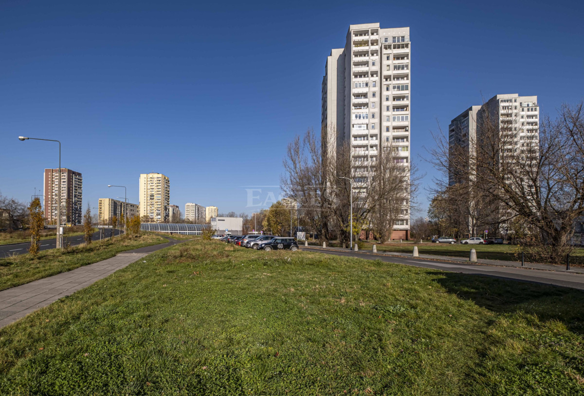 Żoliborz – 2 pokoje z oddzielną kuchnią