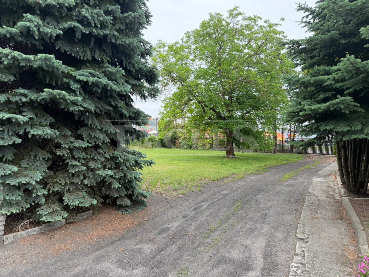 Działka inwestycyjna 5770 m² na Ursynowie