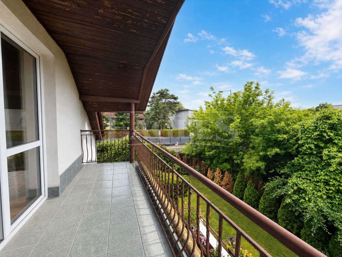 Dom 225 m², 6 pokoi, garaż, Wawer blisko SKM