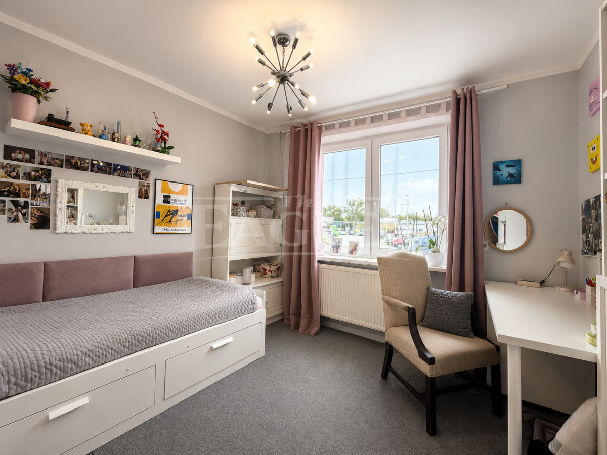 Dom 225 m², 6 pokoi, garaż, Wawer blisko SKM