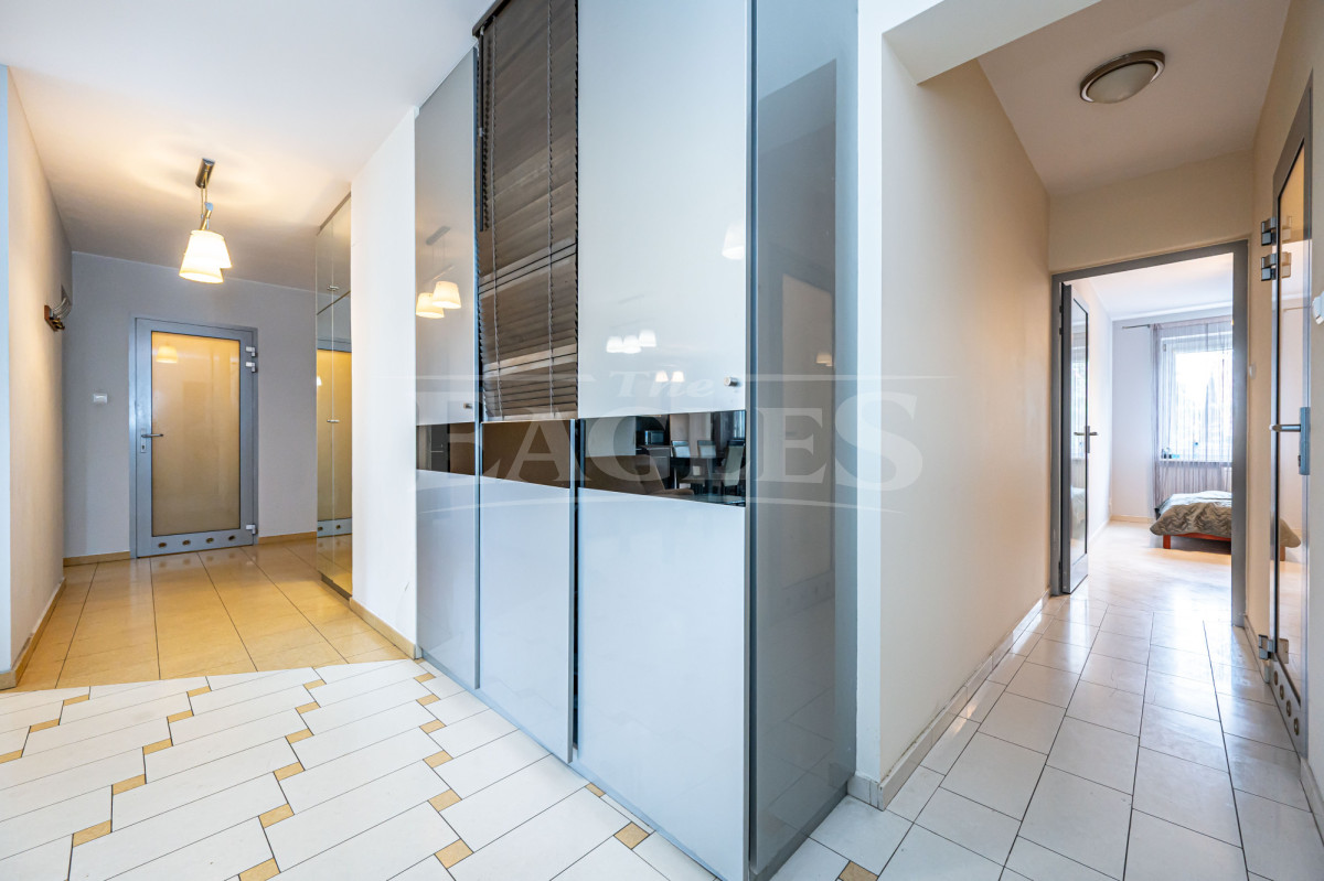 Przestronne 3-pokojowe mieszkanie 80 m² z garażem