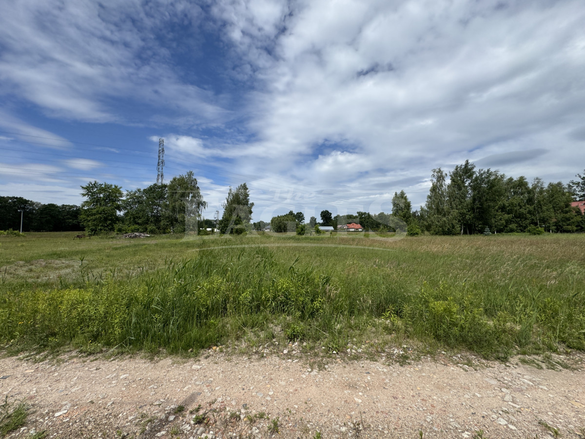Działka budowlana 1141 m² w Wiązownie