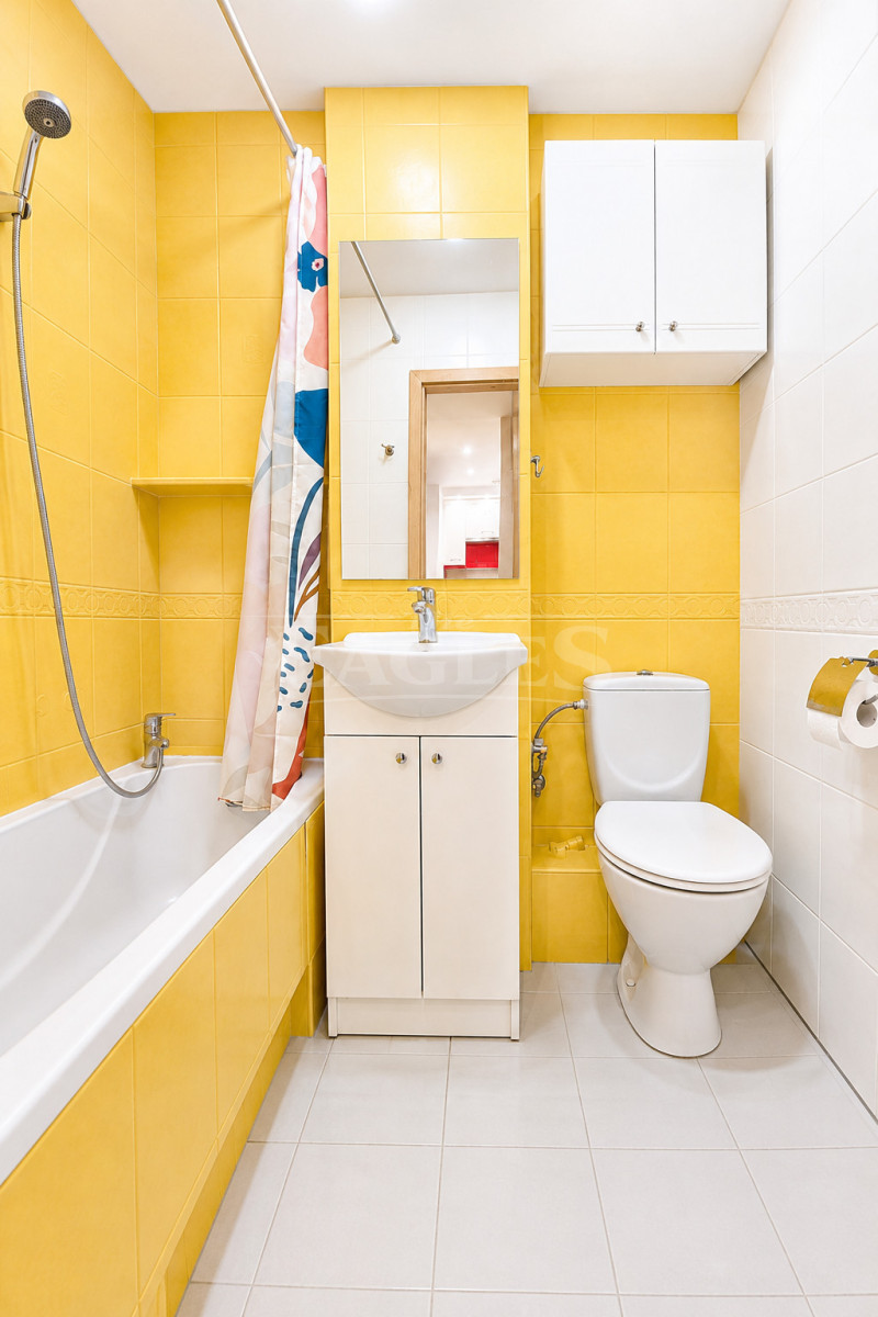 2 pokoje Saska Kępa z balkonem